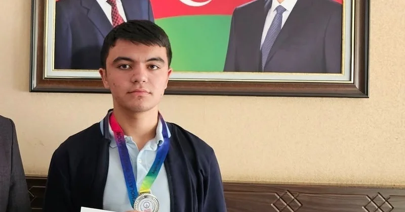 300 bal toplayan Ayxan seçəcəyi universiteti AÇIQLADI
