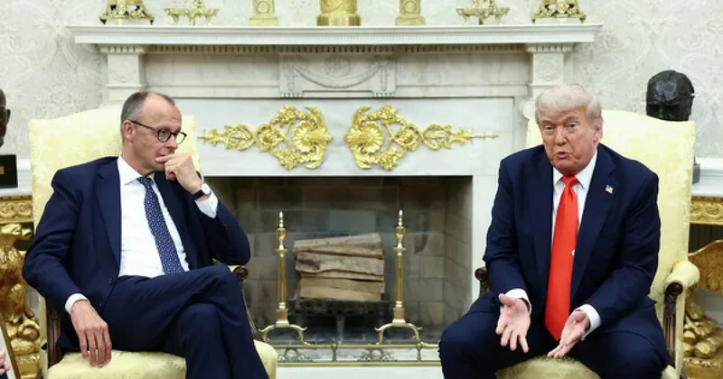 Мерц заявил, что ему стало тяжело работать после возвращения Трампа в Белый дом
