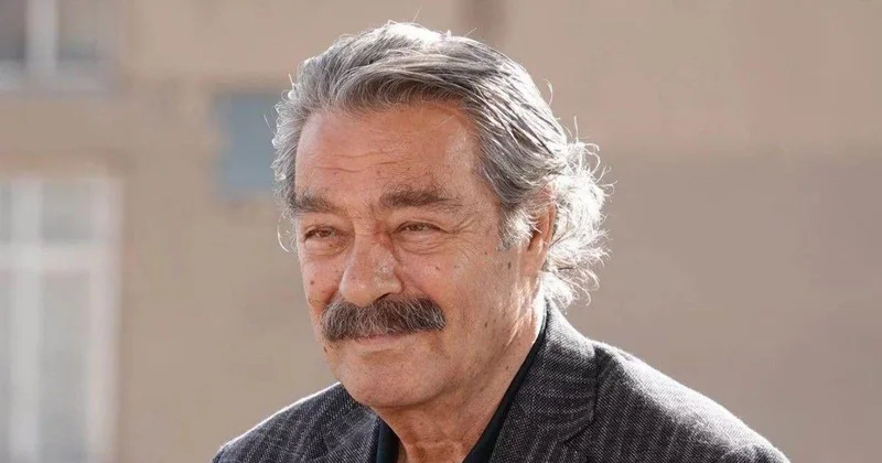 Kadir İnanırın vəziyyəti ağırdır