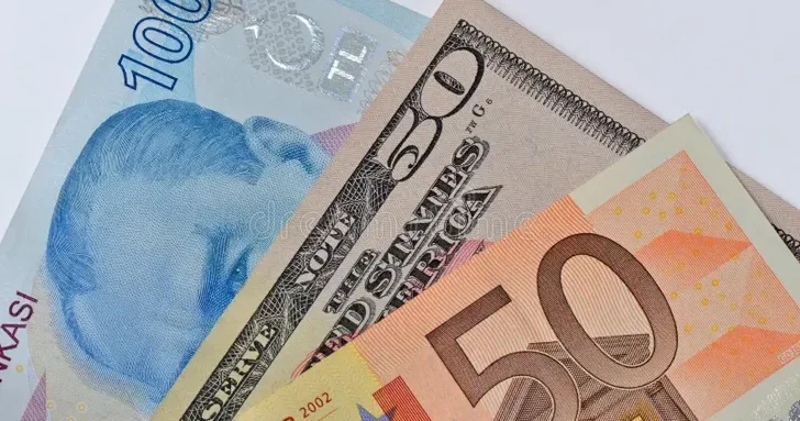 ЦБА объявил курс валют на 15 мая