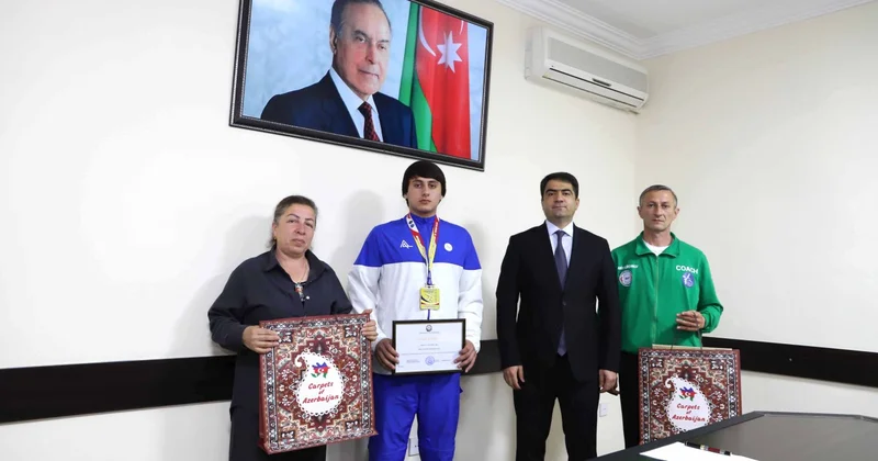 Seymur Orucov Avropa çempionu ilə görüşdü FOTOLAR