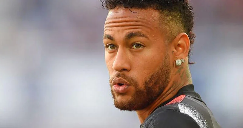 Neymar görün haranın vətəndaşlığını aldı KONKRET