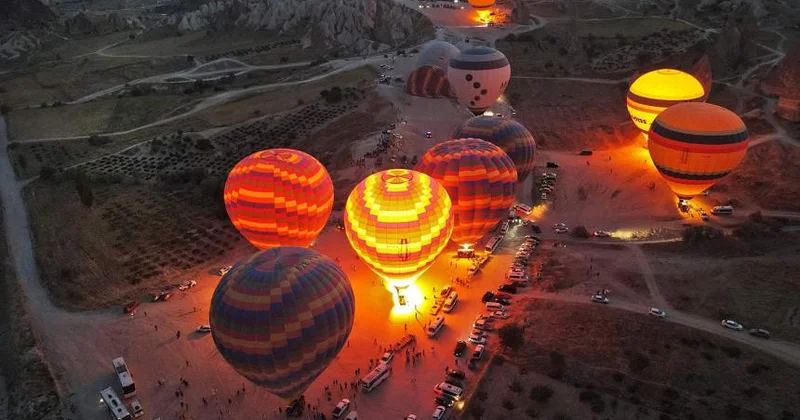 Türkiyənin Aksaray şəhərində iki hava şarı qəzası olub, 1 nəfər ölüb, 19 yaralı var