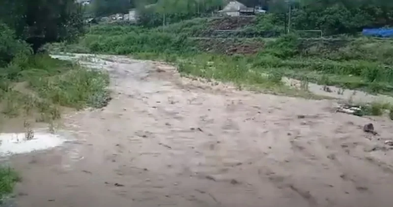 Сход селя в Загатальском районе