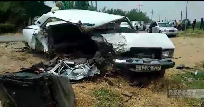 В Билясуваре мужчина вместе с внуком погибли в ДТП