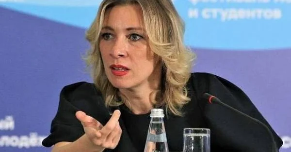Ermənilər Zaxarovanı Azərbaycana “işləməkdə” ittiham edir