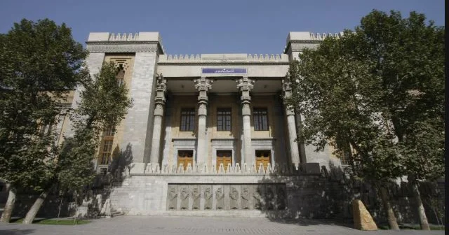 İran XİN: Respublika nüvə silahının olmamasını təmin edən saziş imzalamağa hazırdır