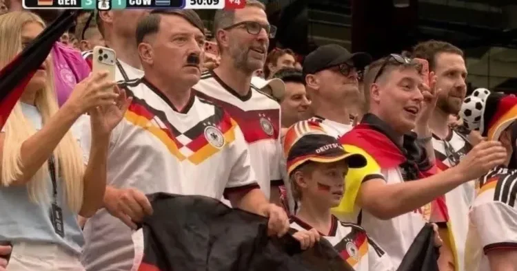 Hitler dünya kubokunu İZLƏDİ