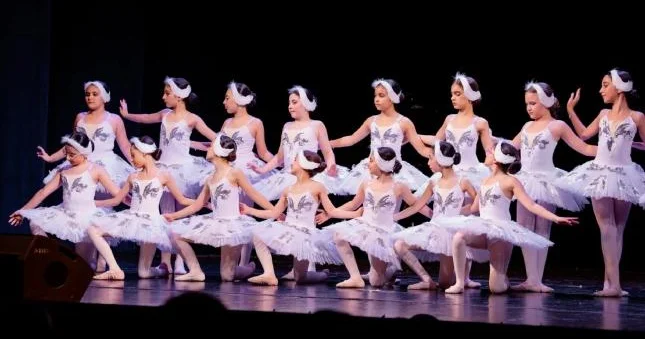 Milli Dram Teatrında Xəyaldan səhnəyə konserti baş tutub