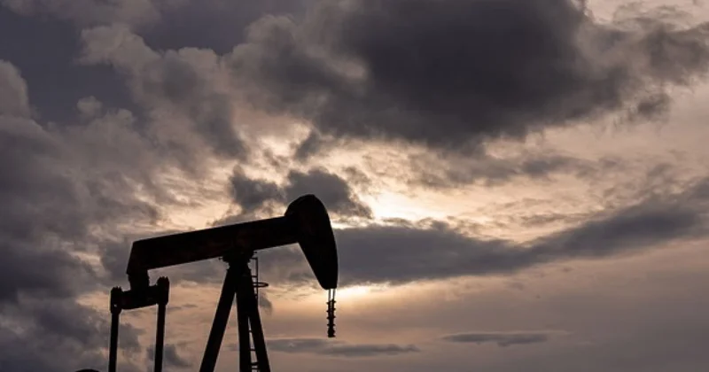 Нефть упала после заявлений США и Ирана о сделке