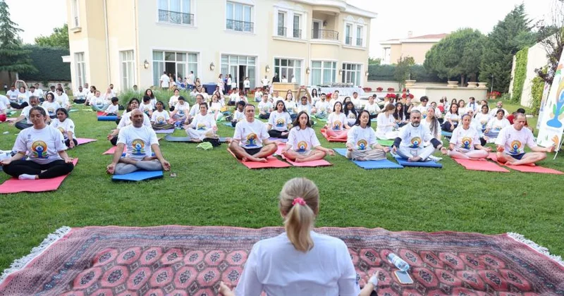 Beynəlxalq Yoqa Günü münasibətilə xüsusi yoqa sessiyası təşkil edilib