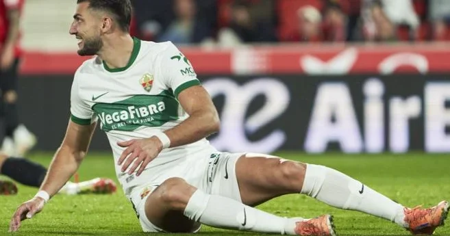 “Elçe”nin futbolçusu zorlama ittihamı ilə məhkum olunub