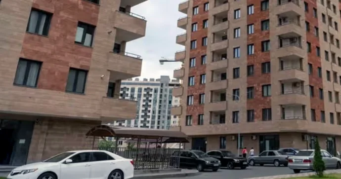 Azərbaycan vətəndaşları Ermənistanda neçə daşınmaz əmlak alıb? RƏSMƏN AÇIQLANDI