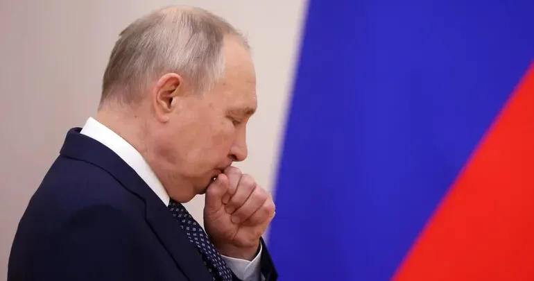 “Kremldə narazılıq artır: uzanan müharibə Putinin ətrafında çatlar yaradır“ “The Telegraph“