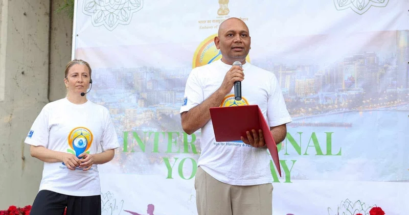 Hindistanın Bakıdakı Səfirliyi xüsusi yoqa sessiyası təşkil edib