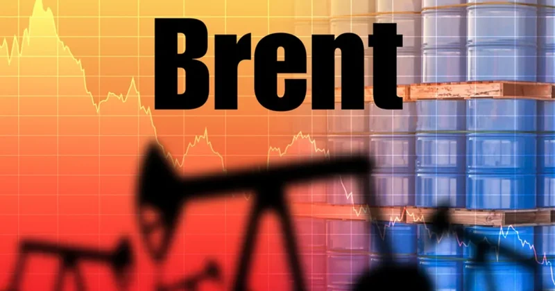 Нефть Brent подешевела ниже $84 впервые с марта