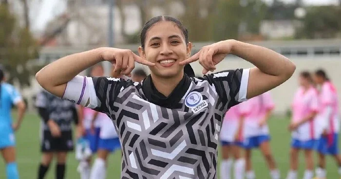 Meksikalı qadın futbolçu müəmmalı şəkildə həyatını itirdi