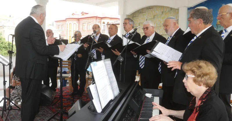 Qubada “Əsrlərin əks sədası: Əcdadların musiqi irsi keçmişdən bu günə” adlı fotosərgi və konsert proqramı təşkil edilib