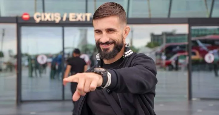 “Yenidən tarix yazmağa hazıram” Nazim Sadıxov