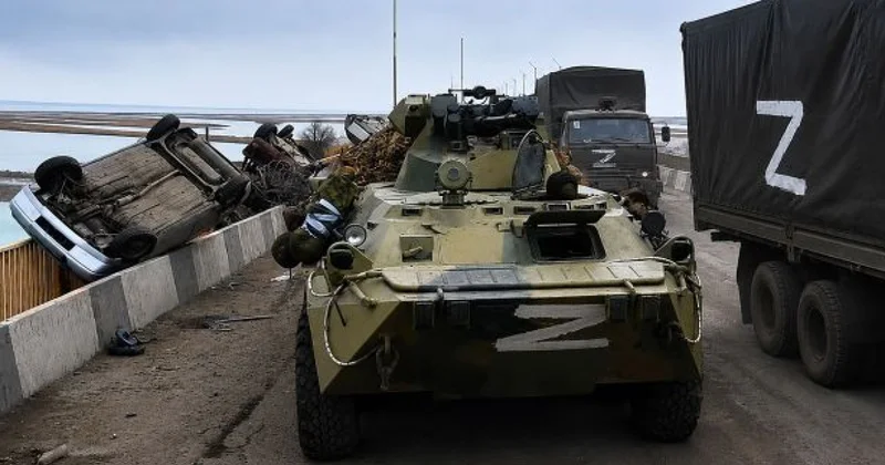 Новые удары украинских дронов по Чонгарскому мосту