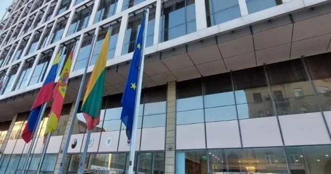 Litvanın Azərbaycandakı səfirliyində üç həftə konsulluq xidməti məhdudlaşdıracaq
