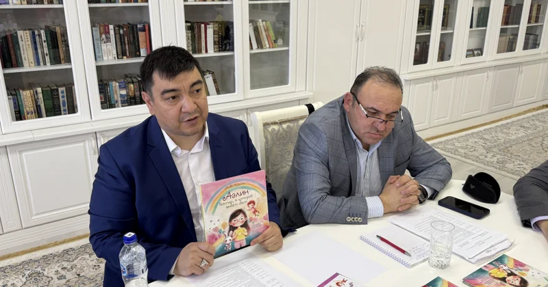 В Астане презентовали детскую книгу Мади Раимова Аэлин девочка, в которой живет свет