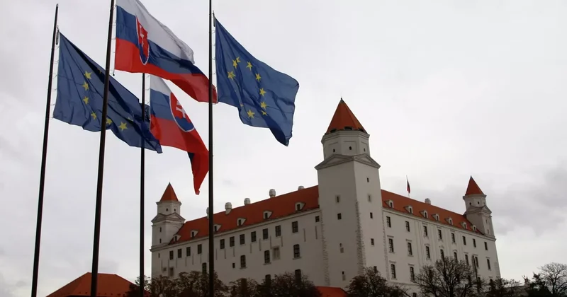 Slovakiya Aİ dən sanksiyalara dəstək müqabilində enerji zəmanətləri layihəsi alıb