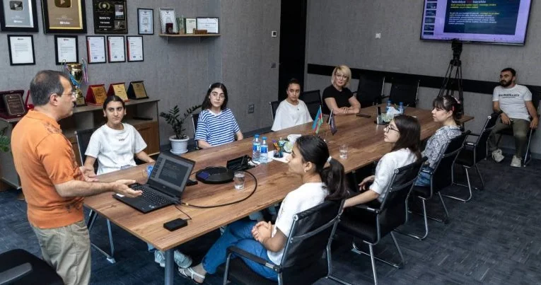 “Yaşatmaq uğrunda” layihəsində təlimlər bitti FOTOLAR