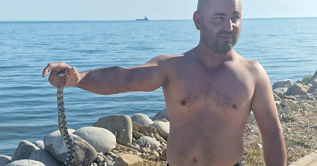 “Üzdüyümüz anda xanımın qoluna ilan sarıldı, nə hala düşdük...” Foto