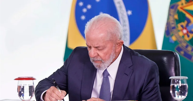 Braziliya prezidenti ABŞ nin rüsumlarına cavab üçün xüsusi komitə yaradıb