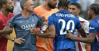 FİFA PSJ nin baş məşqçisi və futbolçusunu cəzalandıra bilər