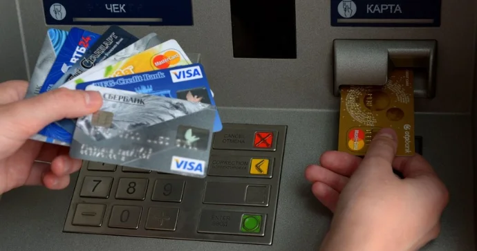 Bank kartlarından 79 milyon dollara yaxın vəsait oğurlanıb