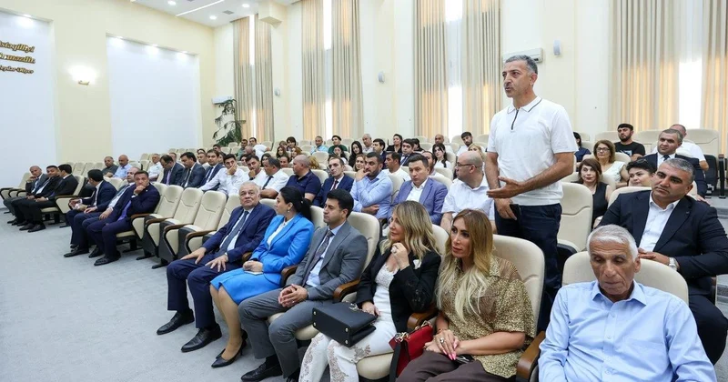 Pirallahı rayonunda sahibkarlarla görüş keçirilib