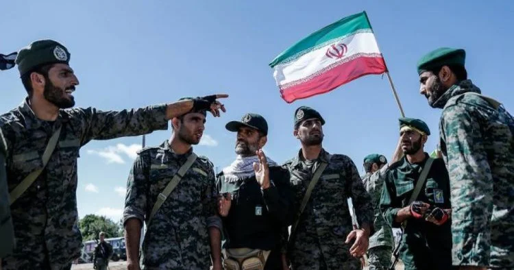 Rəsmi Tehran: İran hərbi büdcəsini artıra bilər