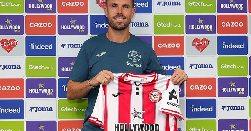 İngiltərə klubu Ayaks ın sabiq yarımmüdafiəçisini transfer edib