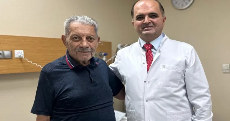Xalq artisti Zaur Rzayev xəstəxanaya yerləşdirildi
