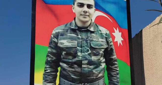 Bakıda şəhid adını daşıyan küçə: məhəlləni bürüyən kabab qoxusu və zəbt edilmiş səkilər... FOTOLAR