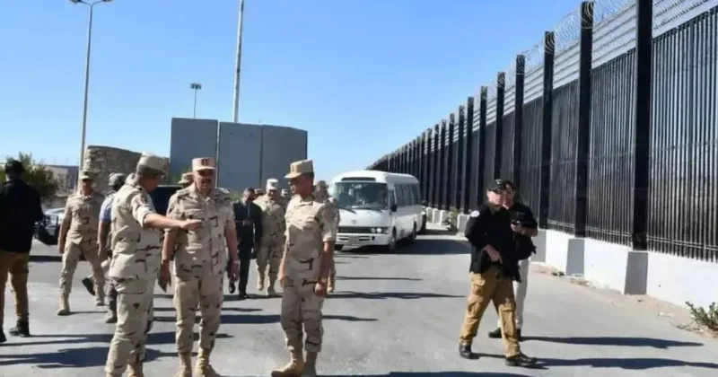 СМИ: Египет встревожен попытками Израиля переселить палестинцев к границе