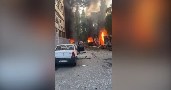 Voronejdə PUA hücumundan sonra avtomobillər yanıb