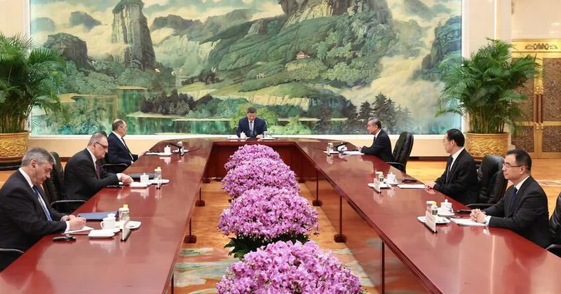 Lavrov Çin lideri ilə görüşdü