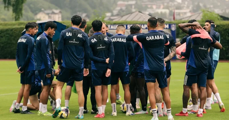 “Qarabağ” “Zalsburq”a qarşı YENİLƏNİR