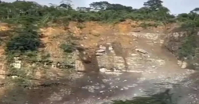 В Венесуэле мощный оползень разрушил десятки домов ВИДЕО
