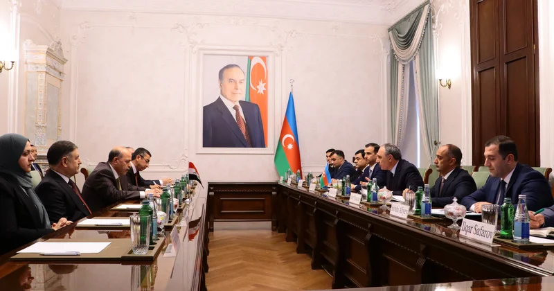 Baş prokuror İraqın Ali Məhkəməsinin yeni təyin olunmuş sədri ilə görüşüb