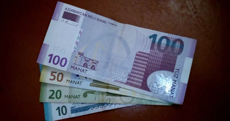 Sənaye sahəsi üzrə biznes kredit portfeli 2,6 milyard manatı ötüb