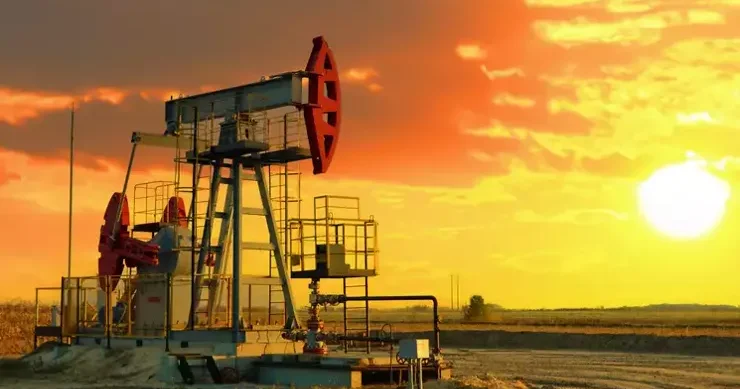 Brent nefti ucuzlaşdı Tələb və siyasi gərginlik bazarı SİLKƏLƏDİ