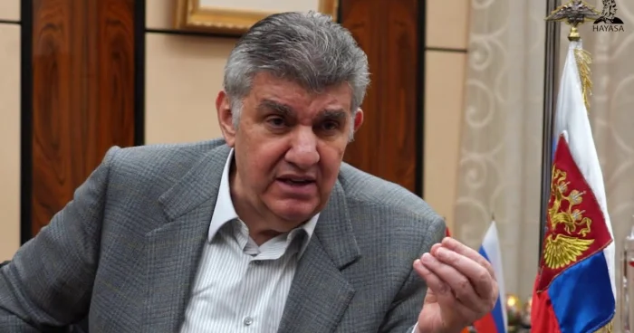 Abramyan: “Paşinyan təcili katolikos axtarır”