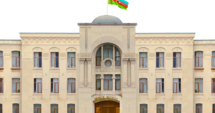 Kosmetik məhsul alarkən bu məlumatlara diqqətlə baxın Nazirlik