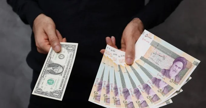 Avro yüksəldi, rubl dəyər itirdi