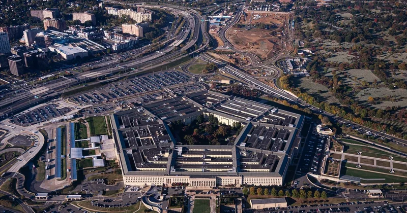 CBS: В Пентагоне рассматривают варианты военной операции против Кубы