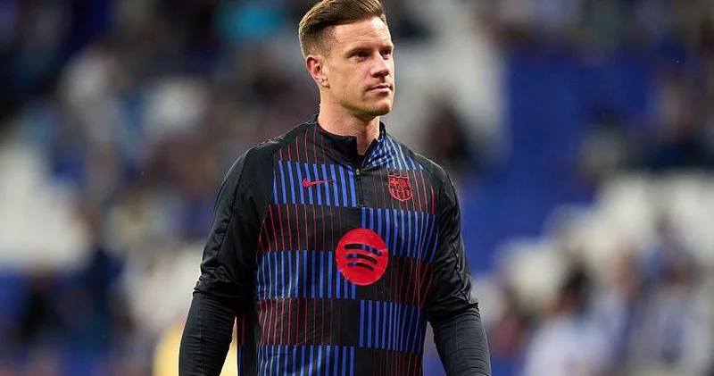 Barselona nın kapitanı Ayaks a keçir